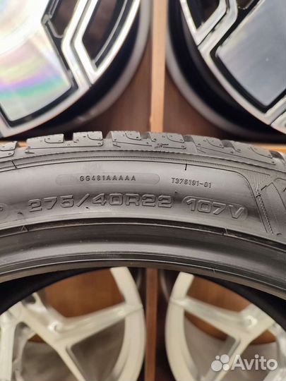 Goodyear UltraGrip Performance+ 275/40 R22 107V