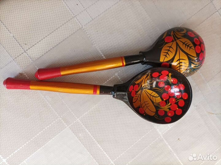 Деревянные ложки хохлома