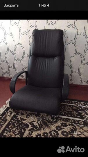 Кожанное кресло педикюрное бу