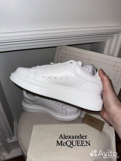 Alexander mcqueen