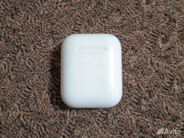 Беспроводные наушники airpods