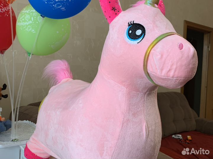 Лошадка прыгалка новая со звуком,чехол сьемный