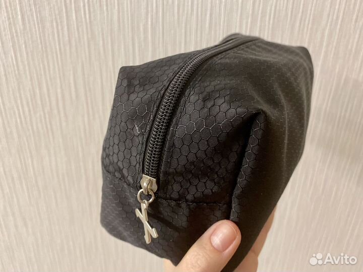 Дорожный набор в косметичке