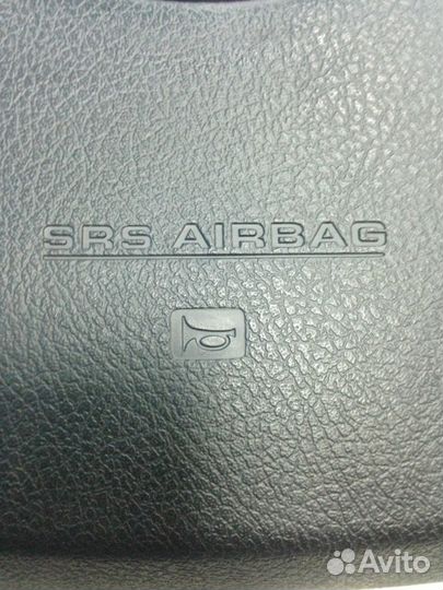 Рулевая крышка Ленд Крузер 200