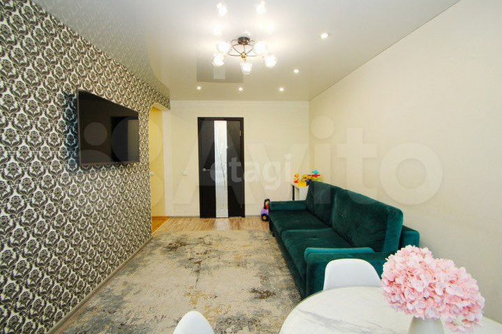 2-к. квартира, 43 м², 2/5 эт.