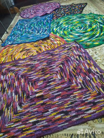 Вязаные коврики