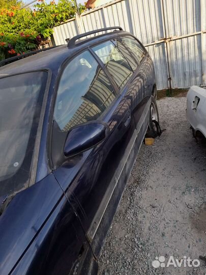 Автомобиль на запчасти Opel Omega 96 год разбор