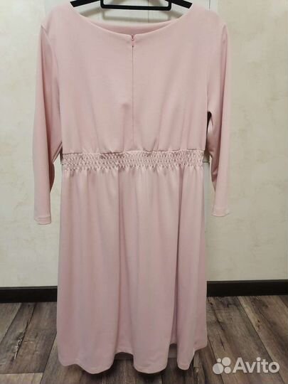 Вещи для беременных и кормящих