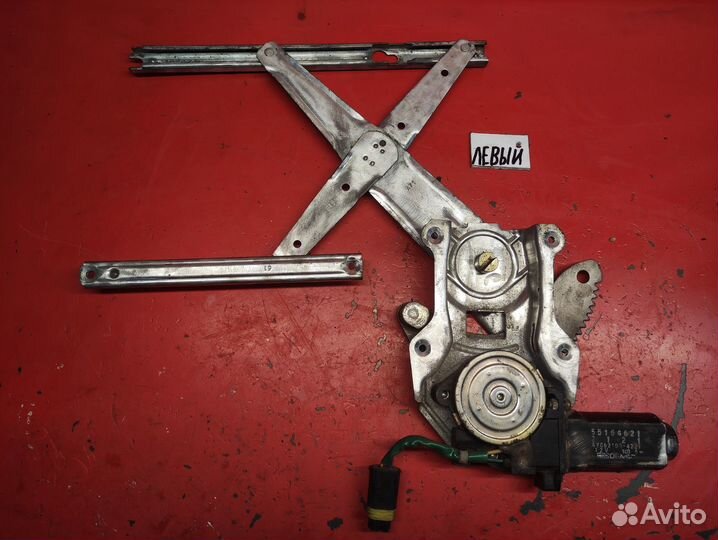 Стеклоподъемник задний Jeep Grand Cherokee ZJ