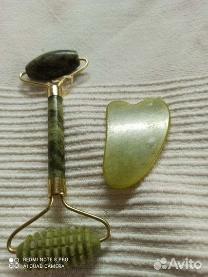 Подарочный нефритовый набор для лица