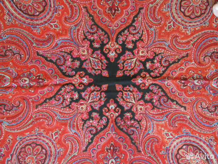 Шаль старинная. Клеймо