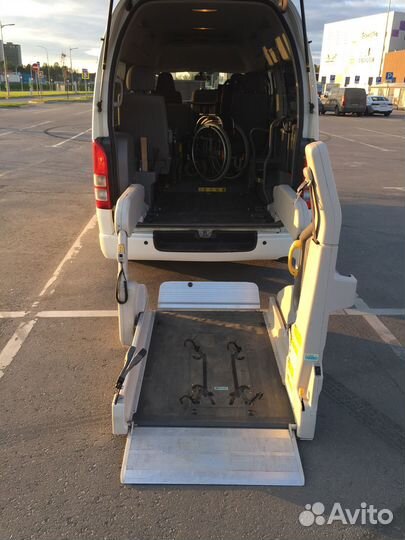 Такси / перевозка для инвалидов-колясочников