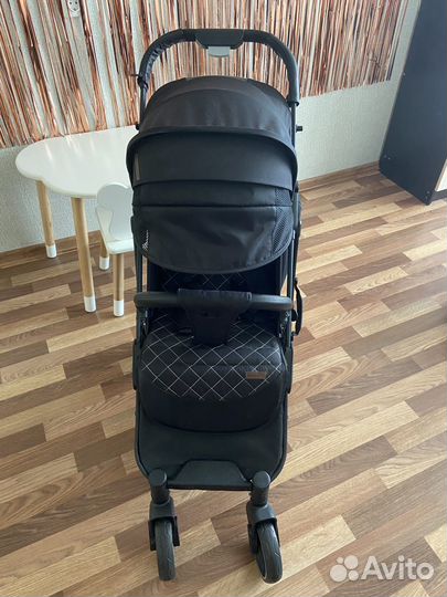 Прогулочная коляска babalo