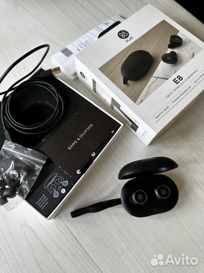 Беспроводные наушники Bang&Olufsen Beoplay E8