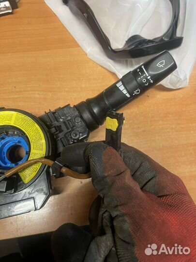 Hyundai i20 Переключатель подрулевой в сборе