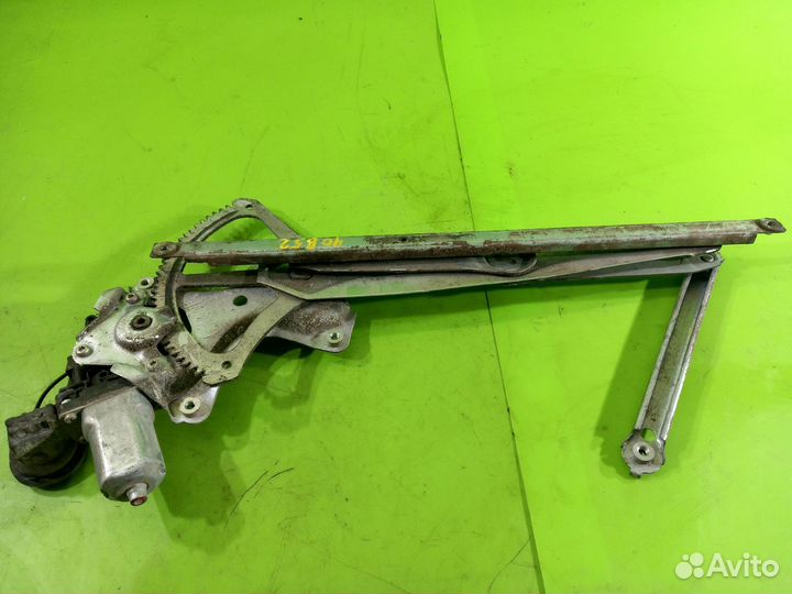 Стеклоподъёмник перед. правый Toyota Corolla E150