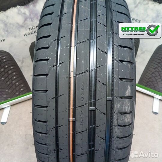 Ikon Tyres Autograph Ultra 2 SUV 235/60 R18 107W