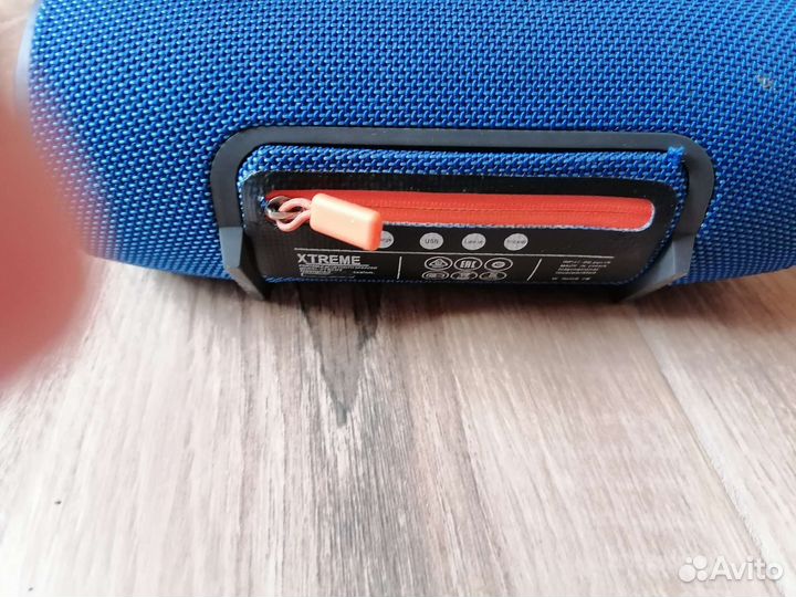 Колонка jbl