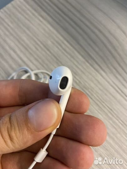 Наушники earpods