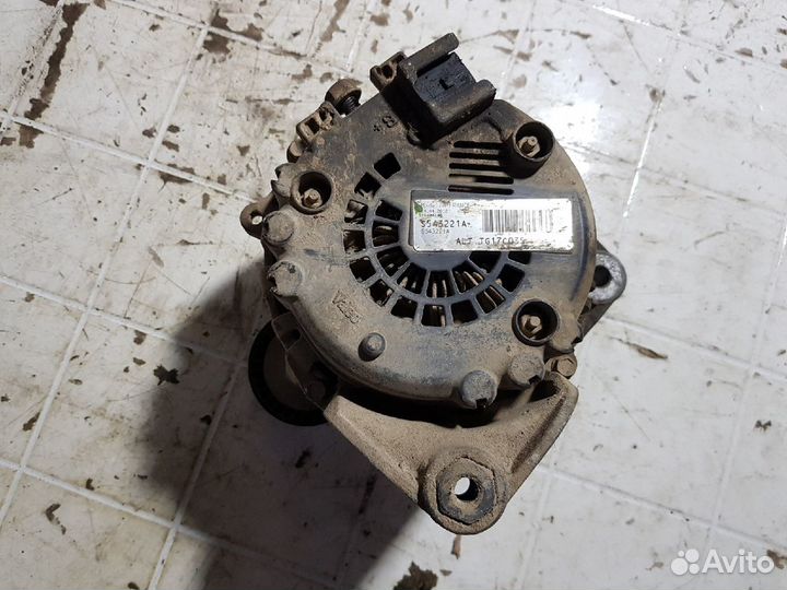 Генератор BMW X5 E53 2003 рест. N62 4.4 АКПП