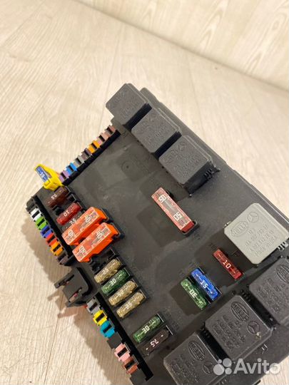 Блок предохранителей задний Mercedes Benz S500