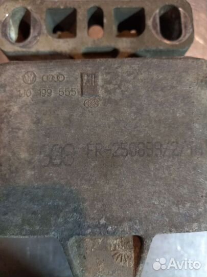 Подушка (опора) двигателя VW,skoda, audi