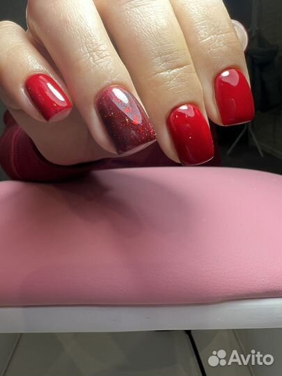 Услуги маникюра