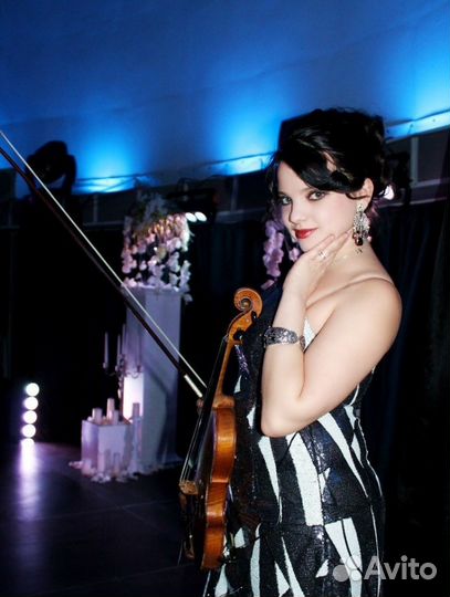 Профессиональная скрипачка на ваш праздник