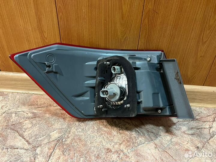 Задний правый фонарь LADA Vesta