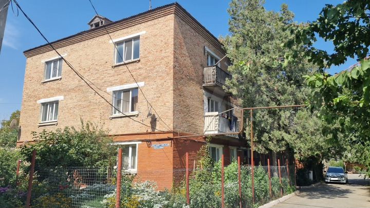 2-к. квартира, 41,9 м², 3/3 эт.