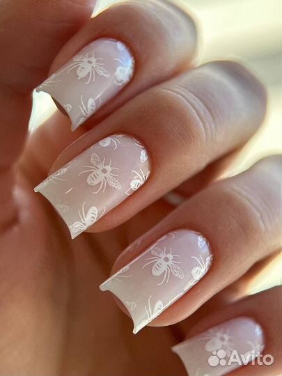 Модель на маникюр бесплатно