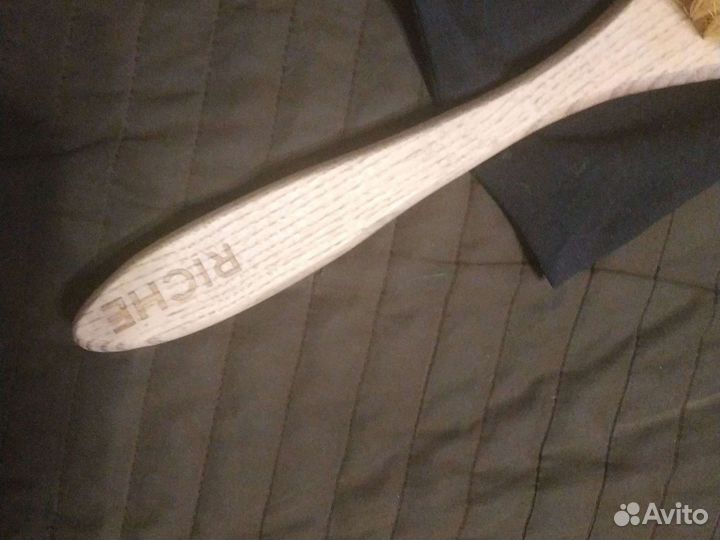 Щетка для сухого массажа