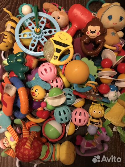 Детские погремушки 30 штук