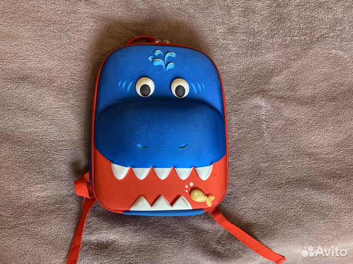 Рюкзак детский Акула Brauberg