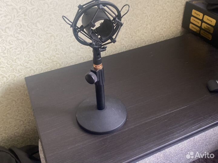 Стойка с пауком для микрофона