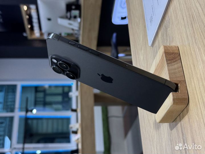 iPhone 15 Pro Max, 256 ГБ