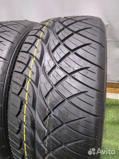 Nitto NT420S 285/45 R22 114H