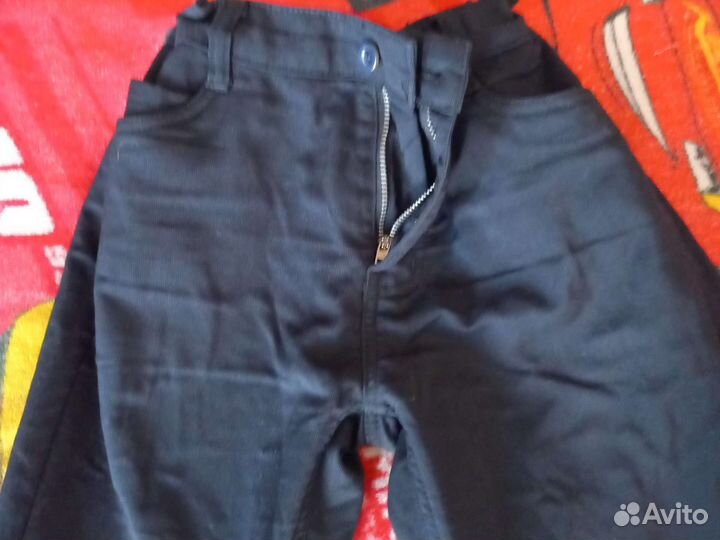 Пакет школьных вещей для мальчика в первый класс