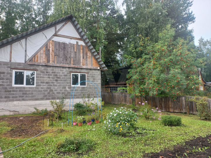 Дача 46,8 м² на участке 11 сот.