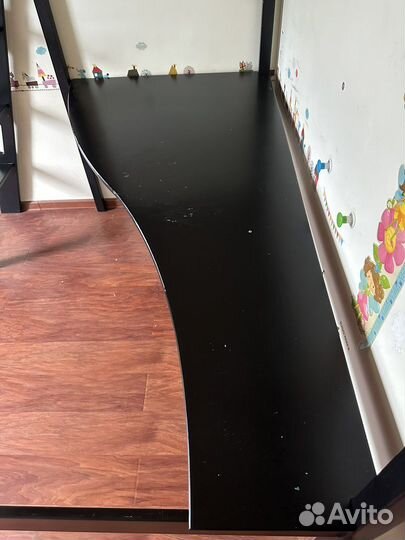 Детская кровать с рабочим местом