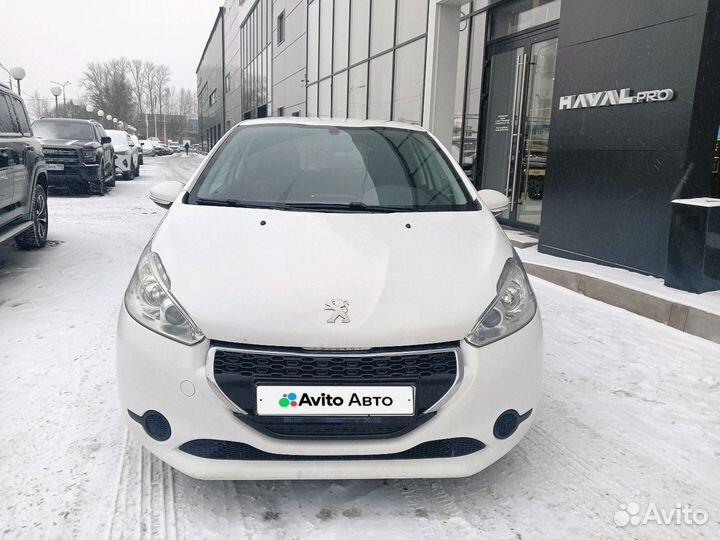 Peugeot 208 1.6 AT, 2013, 109 000 км