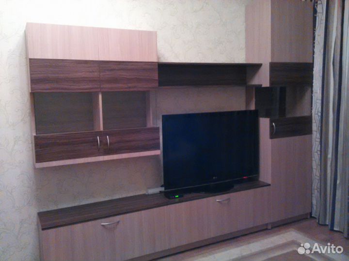 Мебель в комнату