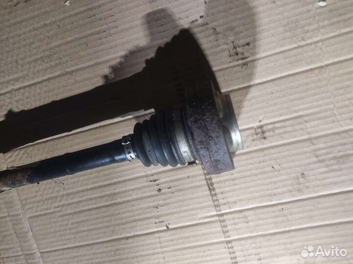 Привод задний Audi q7 4L