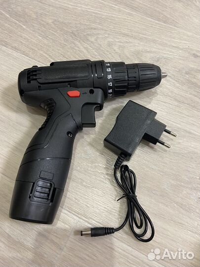Шуруповёрт аккумуляторный
