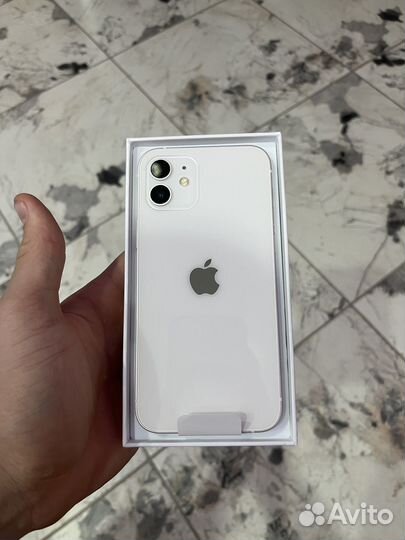 iPhone 12, 256 ГБ