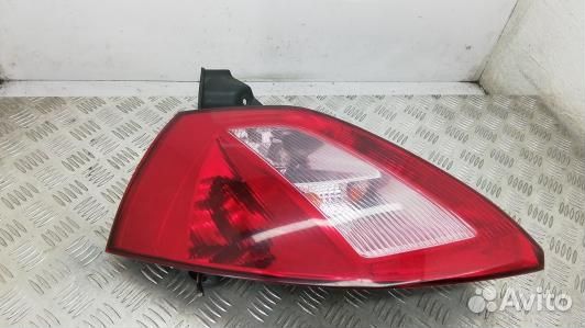 Фонарь задний левый renault megane 2 (90Z05MX01)