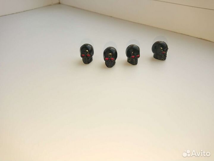 Колпачки на нипель колеса