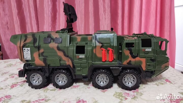 Машинка тягач