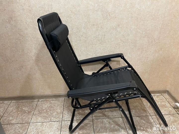 Шезлонг черный