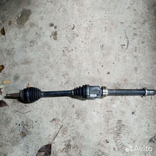 Привод правый Toyota Camry 50,55 2 литра